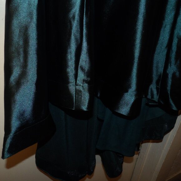 Staycees Emerald Green Beaded Neckline Formal Dress Sz 8 - Picture 6 of 9